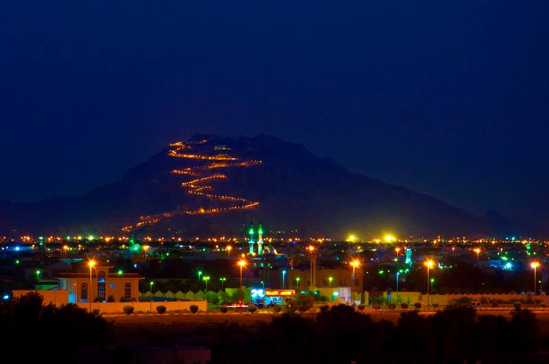 jebel hafeet at night